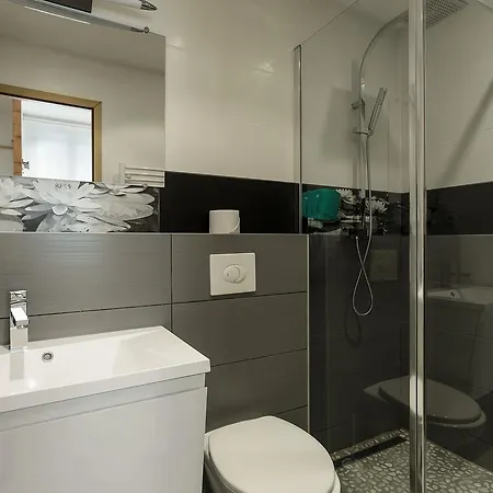 Apartment Maisonnee - A Charming Haven Chamonix